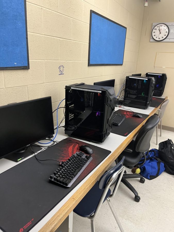 This picture depicts the setups that the Esports team uses to play 