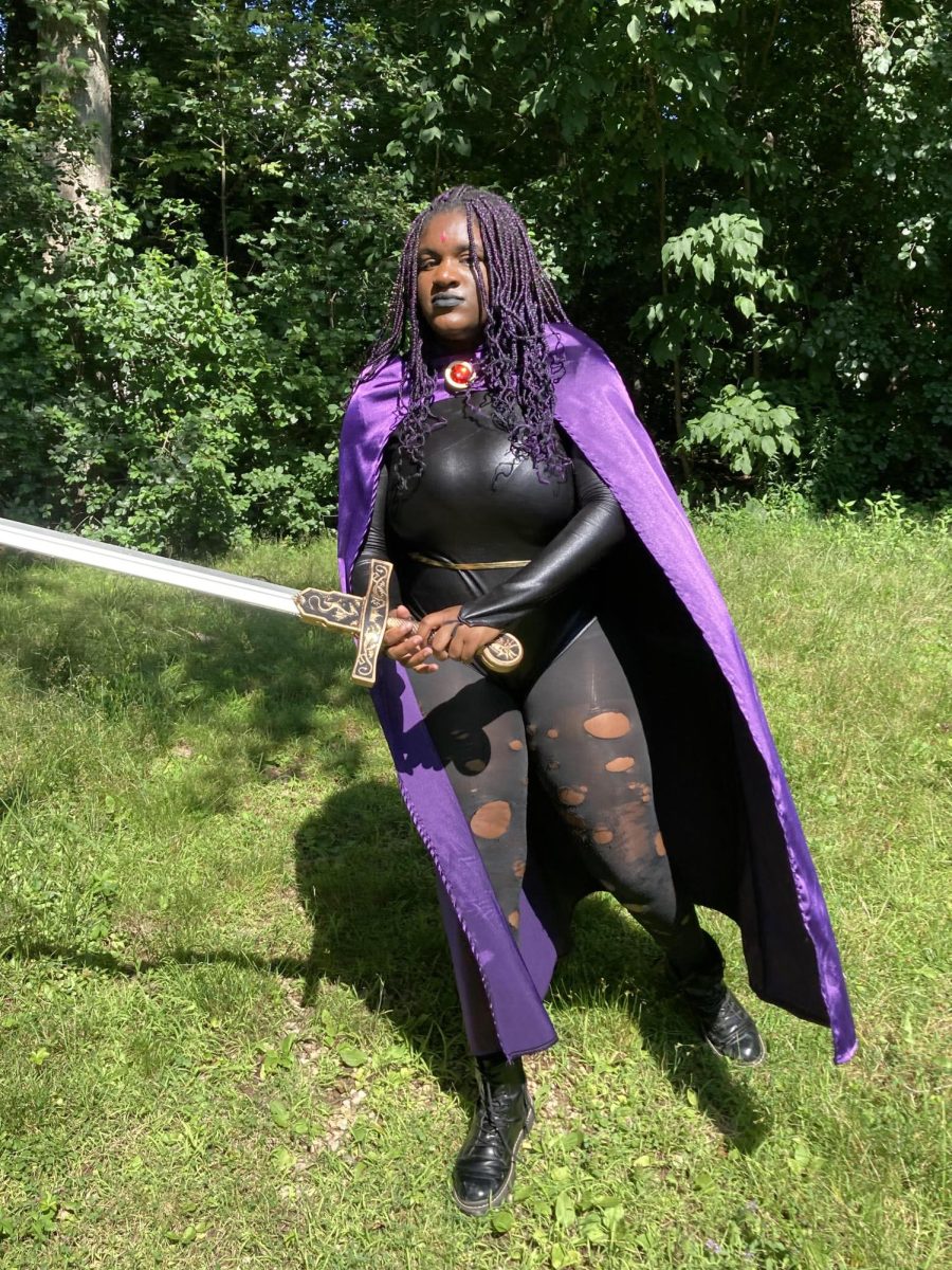 Alina cosplaying as medieval raven for comicon.